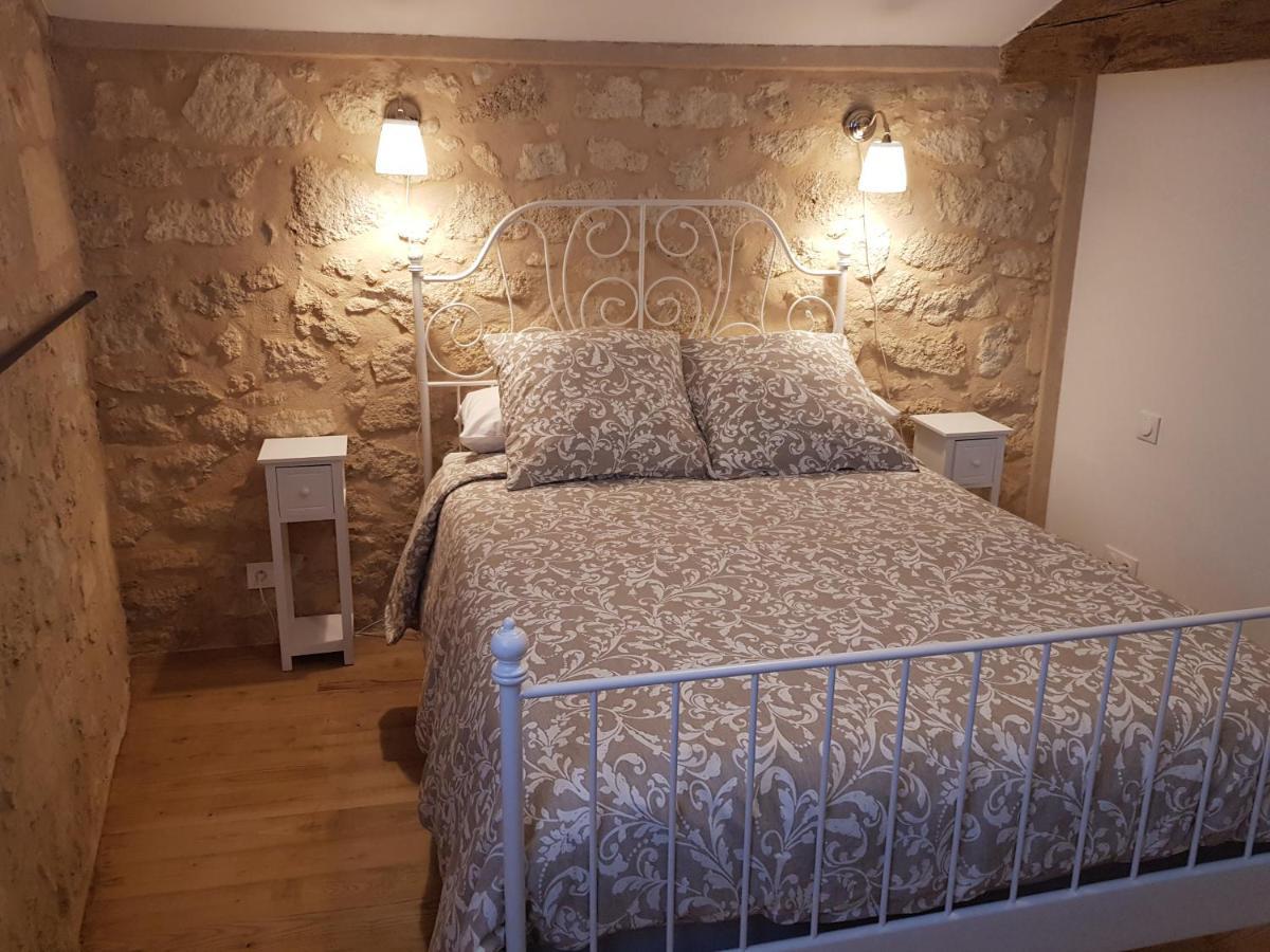 Hotel Domaine Du Chauvet Sainte-Eulalie  Exteriér fotografie